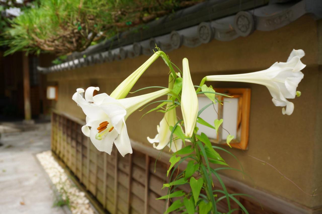 Atelier Bee'S Knees Bed & Breakfast Ikoma Экстерьер фото